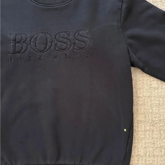 Vintage Hugo Boss Sweatshirt - Picture 2 of 4